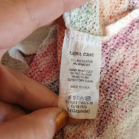 Luna Chic Sweater Blouse Women Large Pink Aztec Oversized Tunic Lightweight - Picture 8 of 8